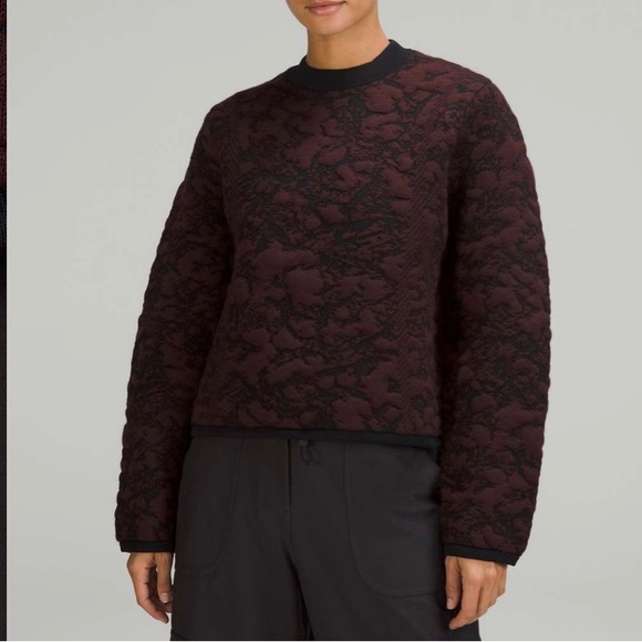 Lululemon Jacquard Multi-Texture Crew Neck Sweater NWOT Red Merlot / Black - Picture 7 of 7